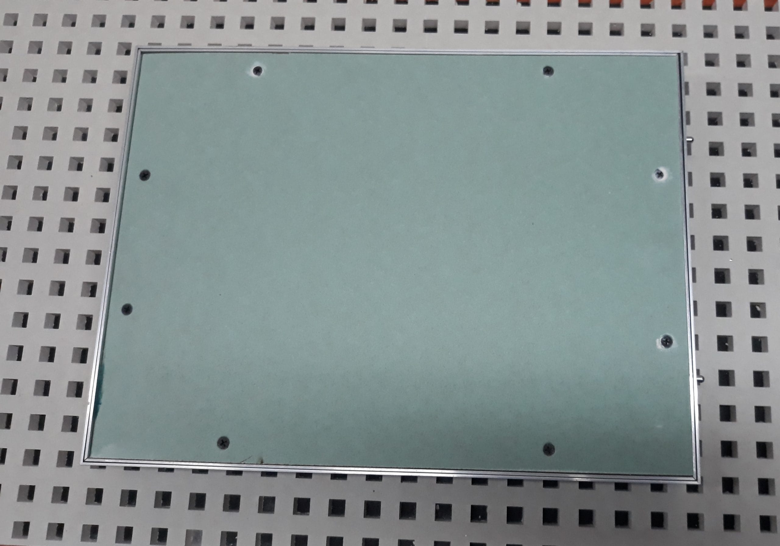 drzwiczki szachtowe przód